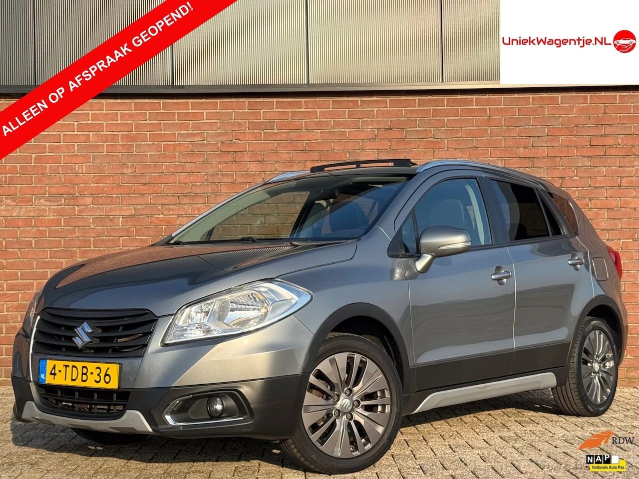 Suzuki SX4 S-Cross - 1.6 EXCLUSIVE AUTOMAAT | NL-AUTO! | PANO! - AutoWereld.nl