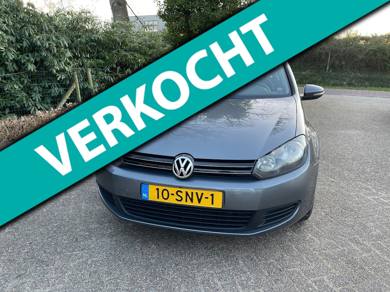 Volkswagen Golf - 1.2 TSI Comfortline BlueMotion Trekhaak, Airco, Elek. ramen, Handsfree - AutoWereld.nl