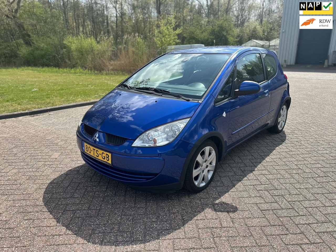 Mitsubishi Colt - 1.5 QS/AIRCO/TREKHAAK - AutoWereld.nl
