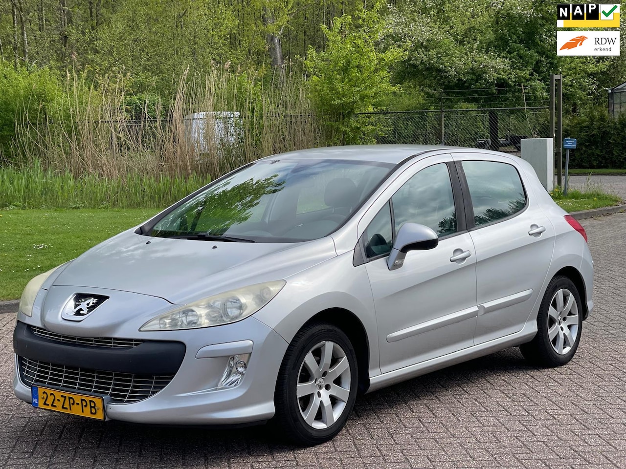 Peugeot 308 - 1.6 VTi XS/AIRCO/CRUISE/TREKHAAK/PARKEERSENS ACHTER - AutoWereld.nl