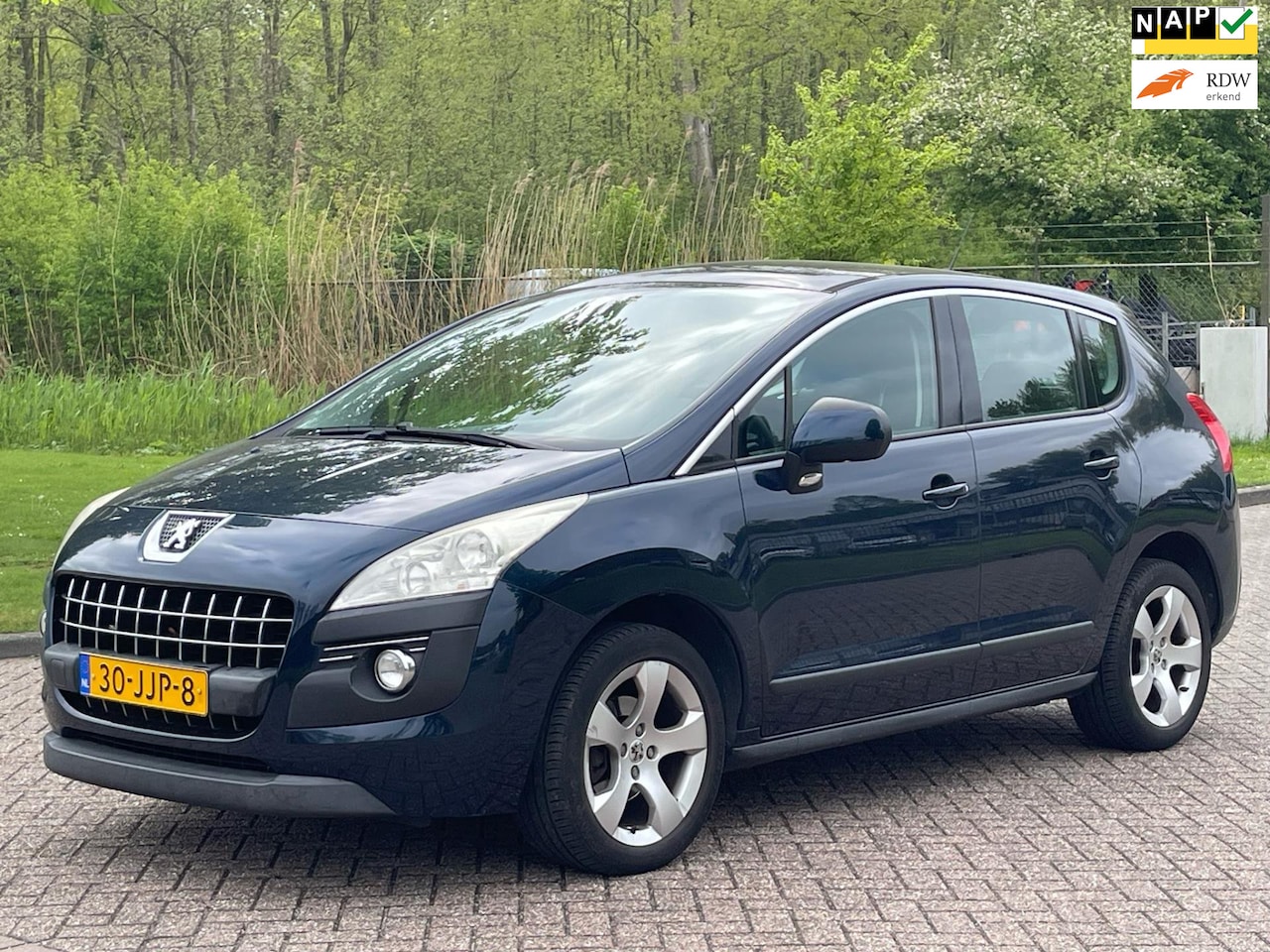 Peugeot 3008 - 1.6 VTi Première/AIRCO/CRUISE/PANORAMA/TREKHAAK - AutoWereld.nl