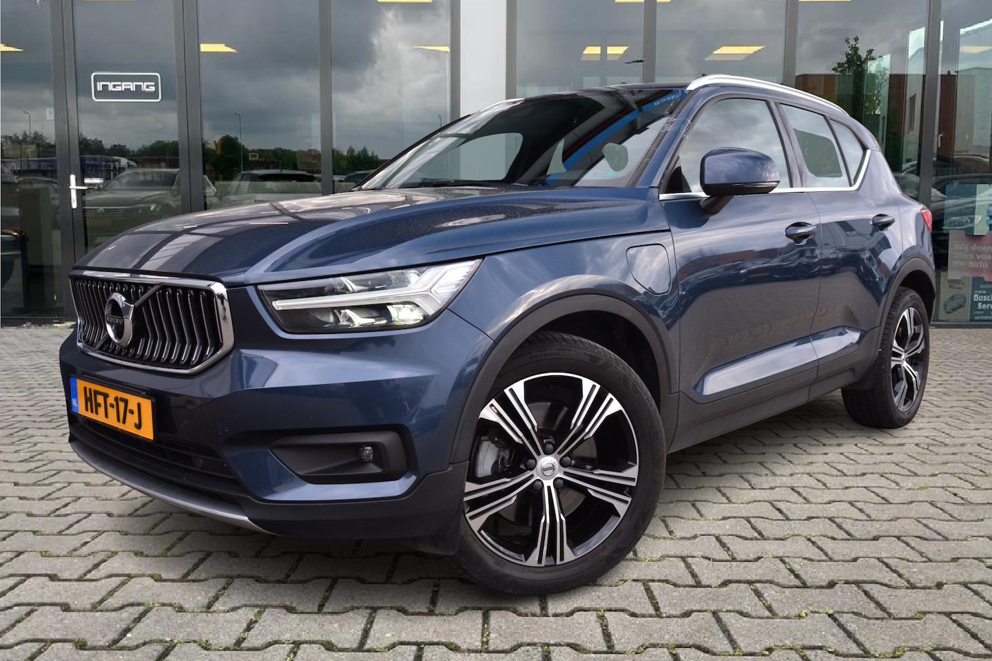 Volvo XC40 - 1.5 T5 Recharge Inscription | Pano | 360 Camera | Leder | - AutoWereld.nl