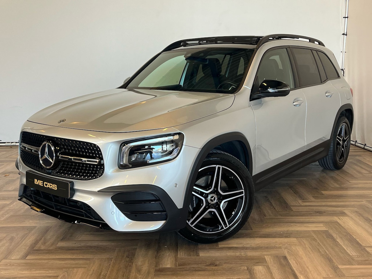 Mercedes-Benz GLB - 200 Premium Plus 200 Premium Plus, AANKOOPKEURING TOEGESTAAN, INRUIL MOGELIJK, DEALER ONDERHOUDEN - AutoWereld.nl
