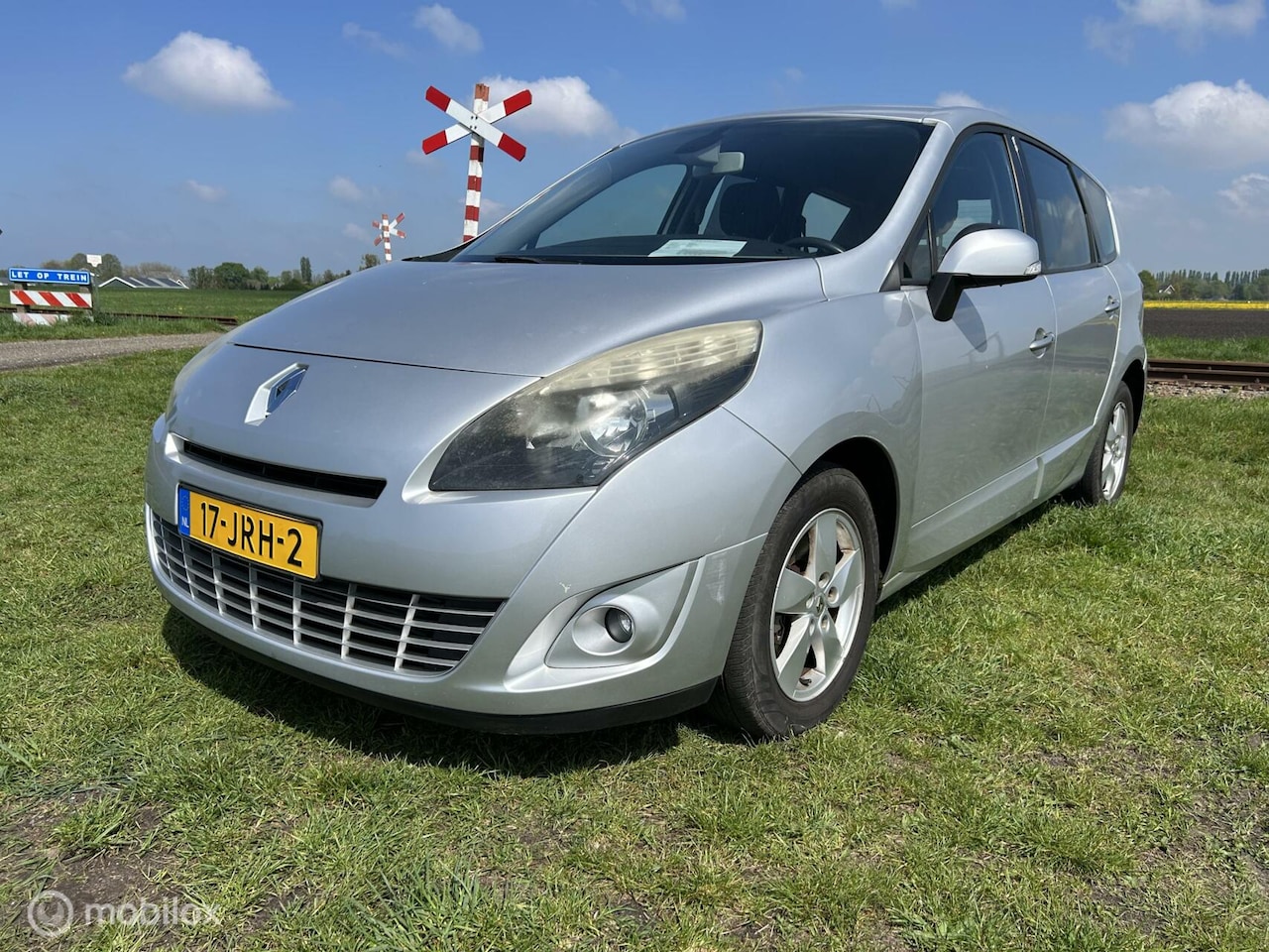 Renault Grand Scénic - 1.4 TCe Dynamique NIEUWE APK NAVI AIRCO - AutoWereld.nl