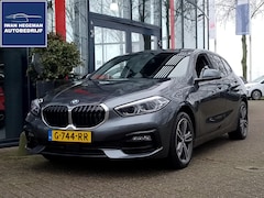 BMW 1-serie - 118i Executive Edition | Navigatie | ECC | PDC | Sportstoelen | Cruise Control 1-serie 118