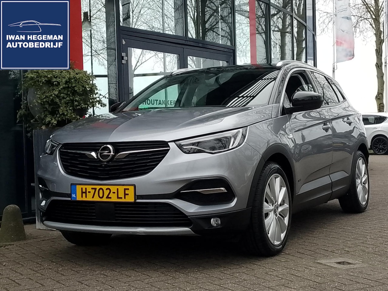 Opel Grandland X - 1.6 Turbo 300PK Hybrid4 Innovation | Leer | Trekhaak | Navi | PDC + Camera | 19inch | Crui - AutoWereld.nl