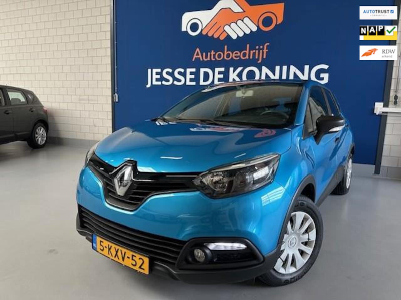Renault Captur - 0.9 TCe Authentiquebj.2013, kleur: blauw,APK tot 12/2025 en NAP met 106853 km.trekhaak,cru - AutoWereld.nl