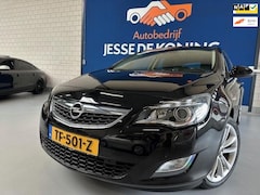 Opel Astra - 1.4 Turbo Sport, bj.2010, kleur:zwart 5 deurs Sportvelgen, Airco, Trekhaak, PDC, NAP met 1
