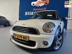 MINI One - 1.6 Automaat, bj.2011, kleur: beige Airco, Sportvelgen, Stoelverwarming, Stereo, NAP met 1