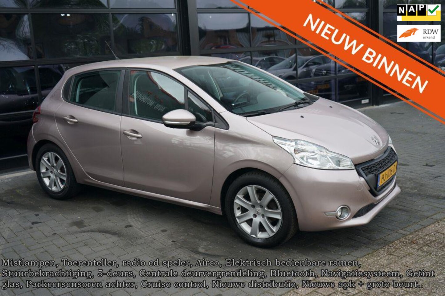 Peugeot 208 - 1.0 Vti Active 1.0 VTi Active, Navi, CC, airco, Elek pakket - AutoWereld.nl