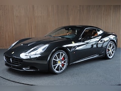 Ferrari California - 4.3 V8 Carbon LED stuur 20 inch LM velgen Diamond Finish Navi PDC Leer Memorypakket Stoelv
