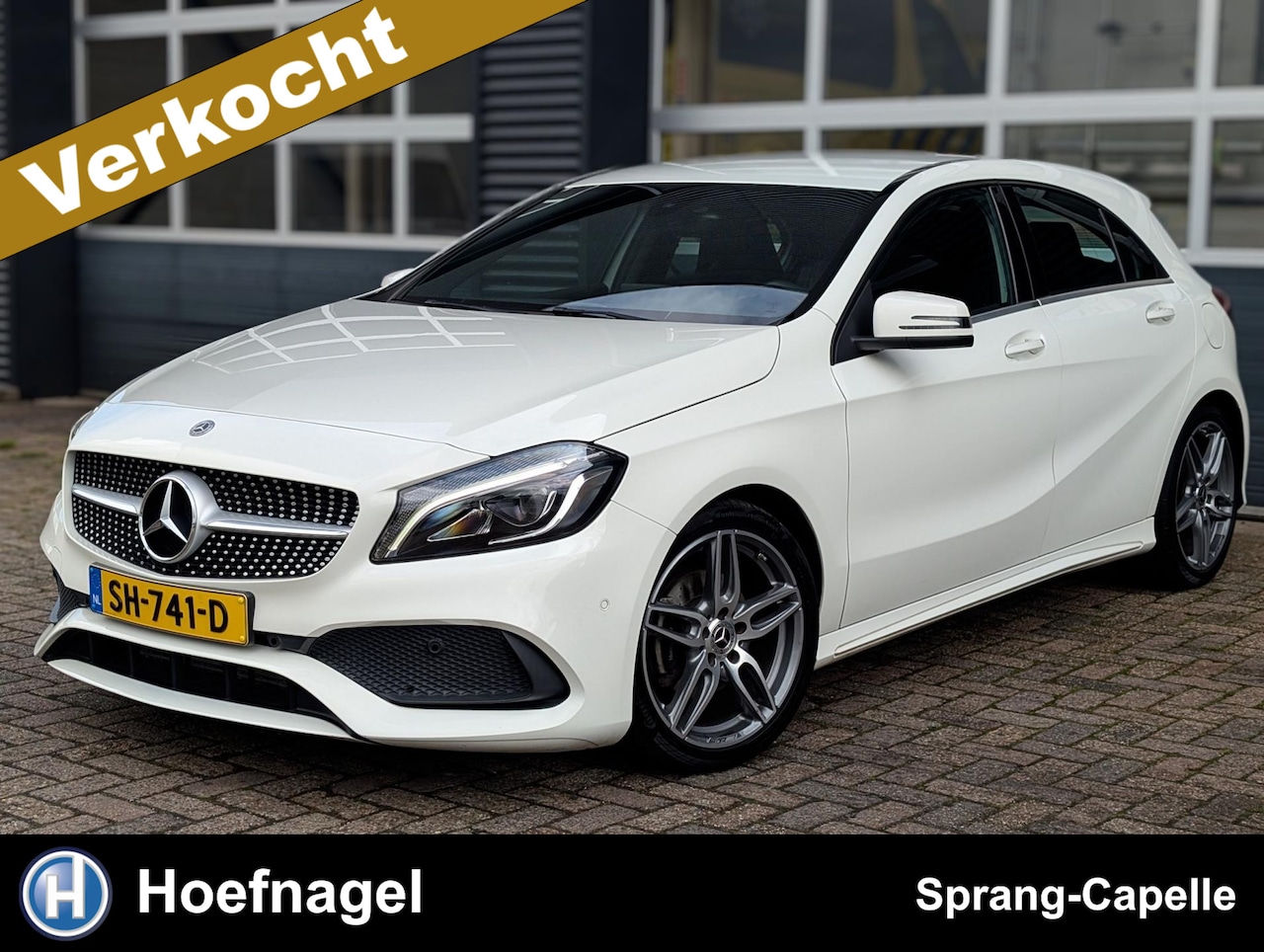 Mercedes-Benz A-klasse - 180 AMG Edition |Camera|Trekhaak|Stoelverw. - AutoWereld.nl