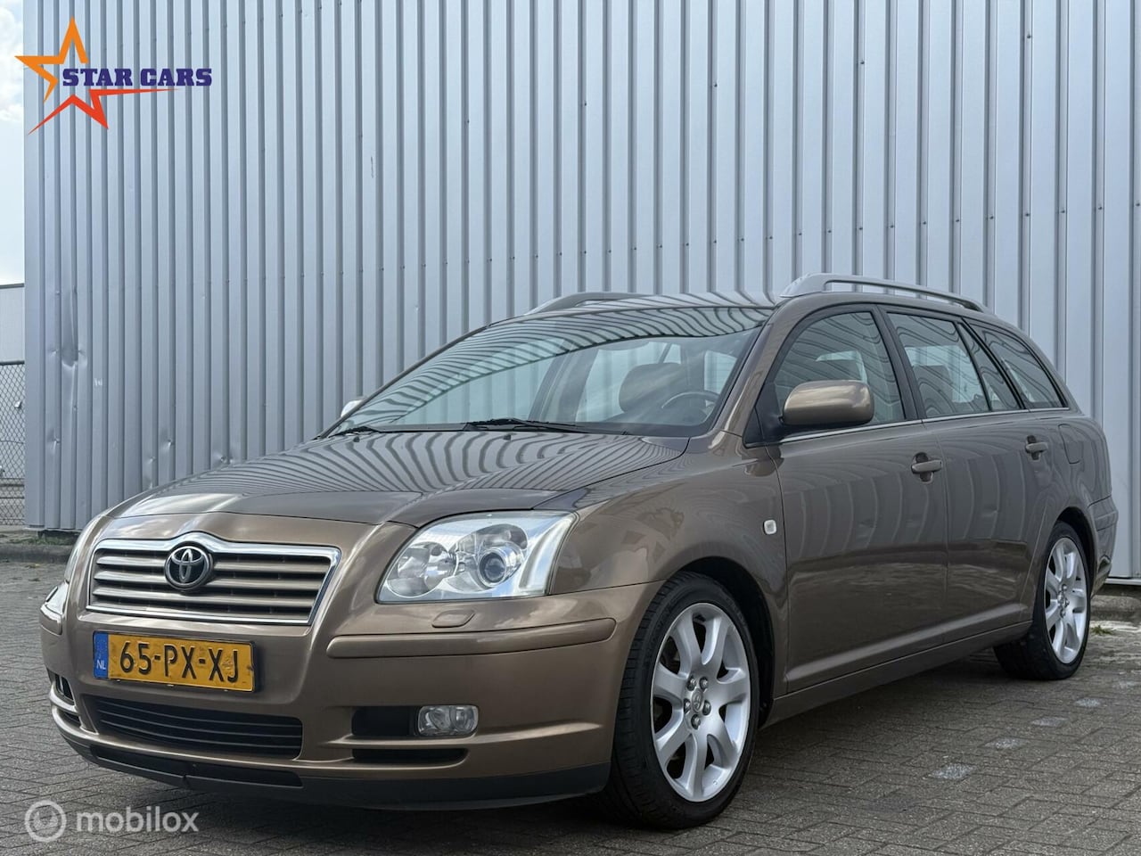 Toyota Avensis Wagon - 2.4 VVTi Executive| AUT| APK |Cruise - AutoWereld.nl