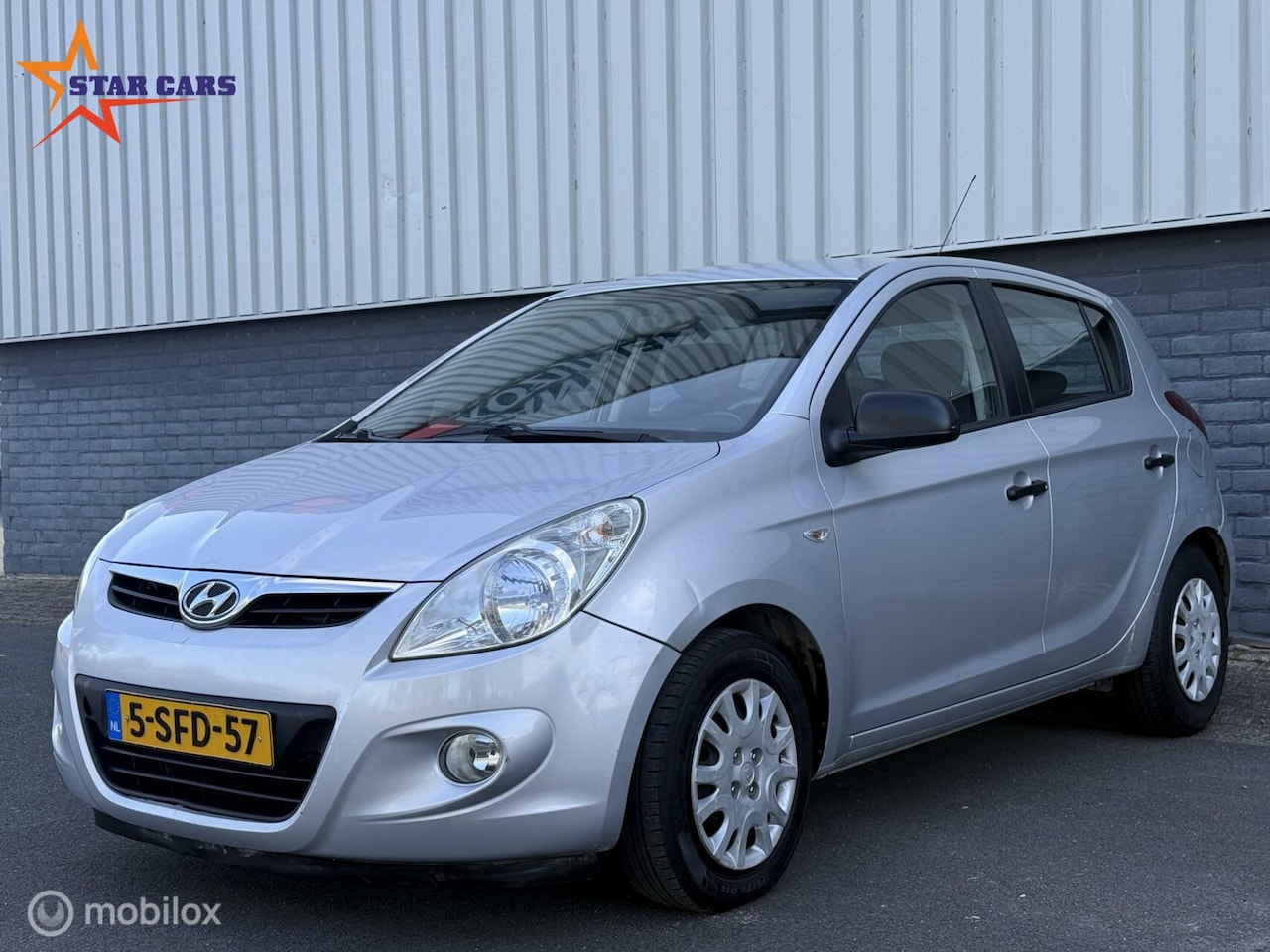 Hyundai i20 - 1.2i i-Motion| Airco| APK| Elec. Pakket - AutoWereld.nl