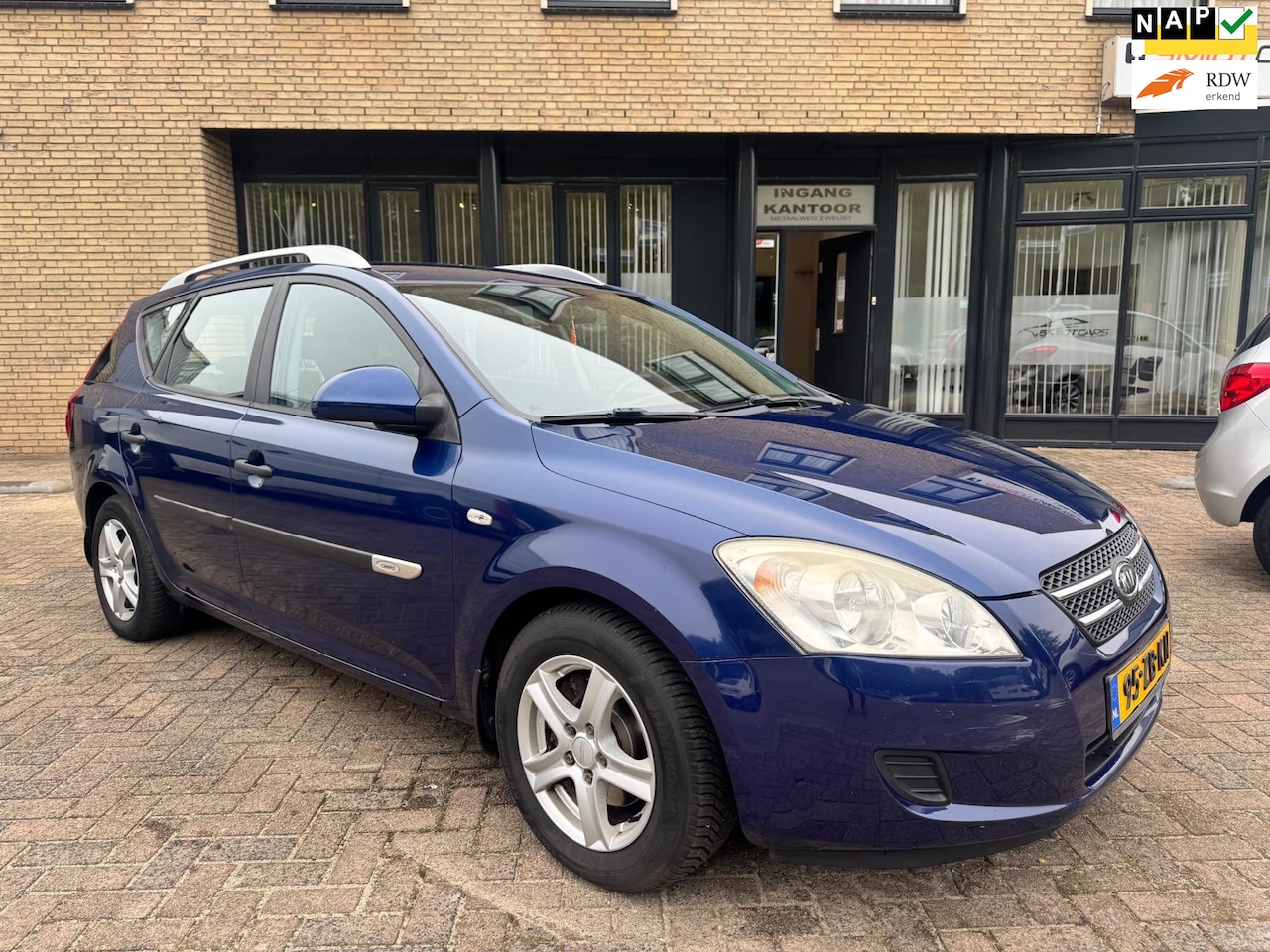 Kia Cee'd Sporty Wagon - 1.6 X-tra 1.6 X-tra - AutoWereld.nl