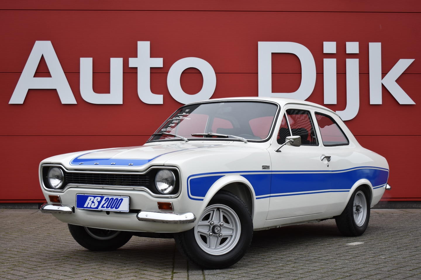 Ford Escort - 2.0 RS 2000 Uniek! | 1e Eigenaar | Matching numbers | Volledig gerestaureerd - AutoWereld.nl