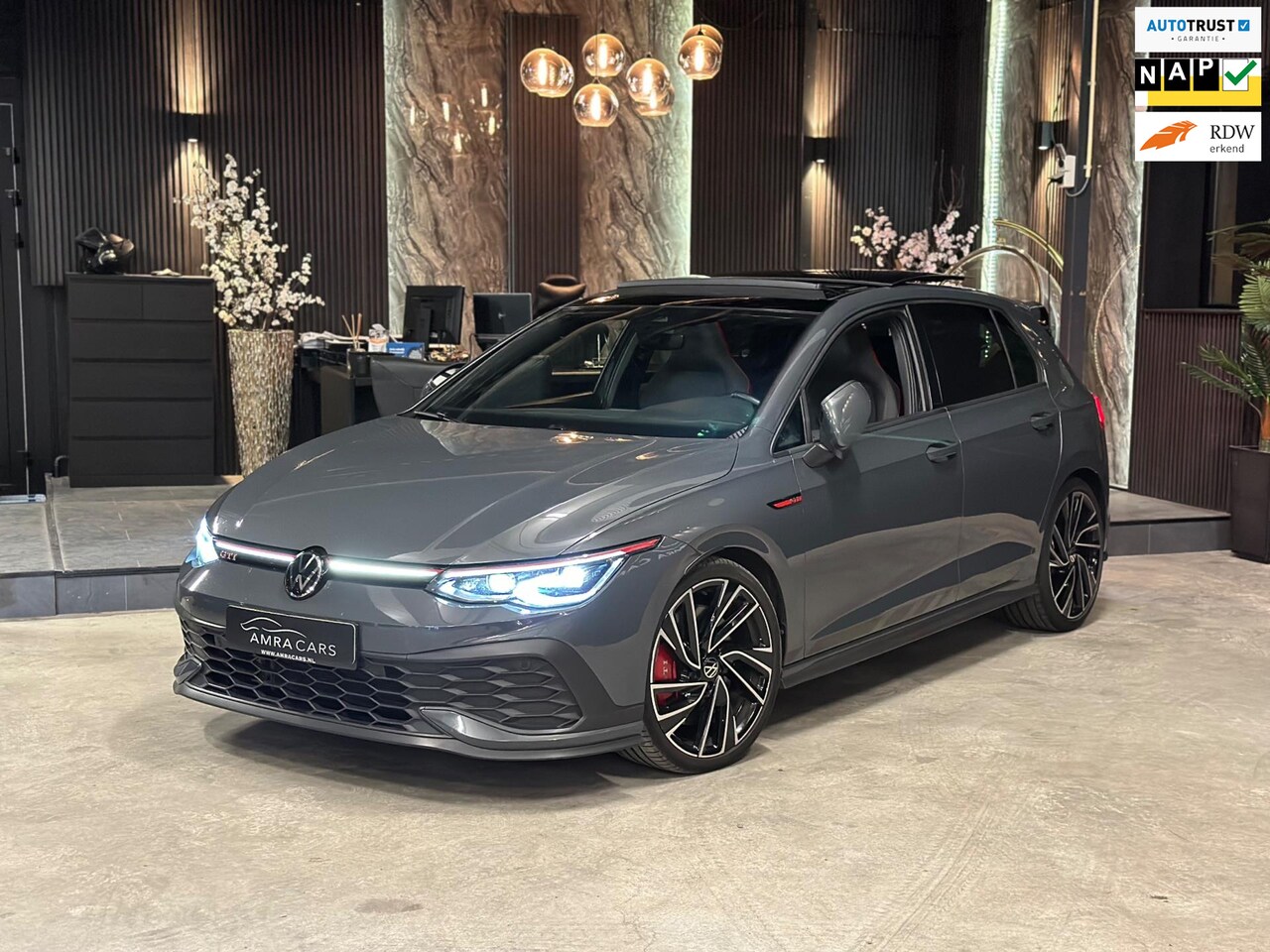 Volkswagen Golf - 2.0 GTI CLUBSPORT|PANO|FULL OPTION! - AutoWereld.nl