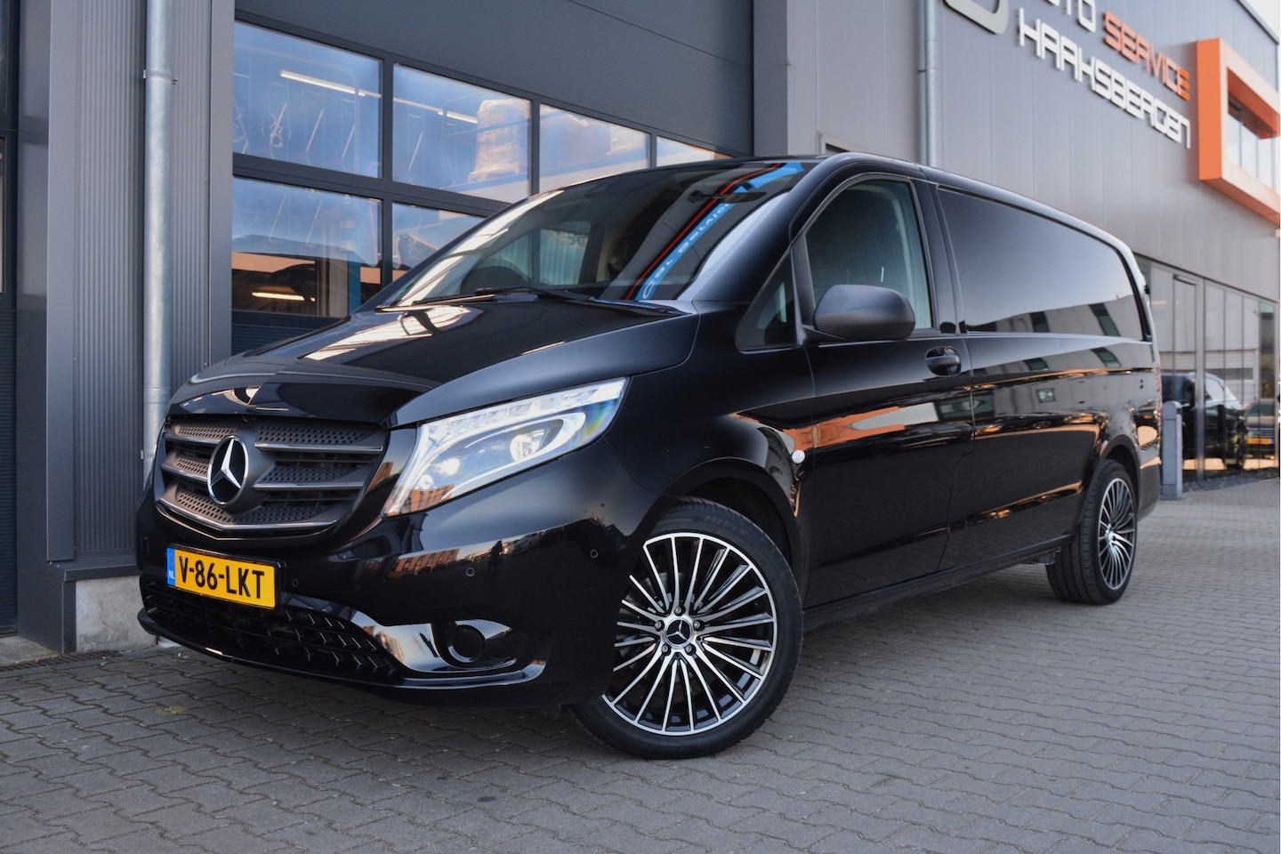 Mercedes-Benz Vito - 116 CDI Lang | LED | Trekhaak | 19 Inch | - AutoWereld.nl