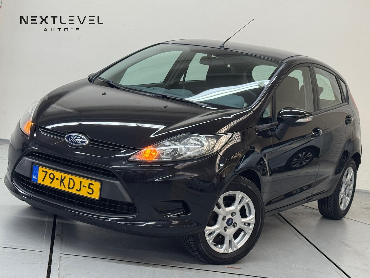 Ford Fiesta - 1.25 Limited Niuwe Distrubitie Riem Nieuwe APK Airco - AutoWereld.nl
