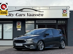 Ford Focus - 1.5 EcoBoost ST Line RS uitvoering 150 pk automaat navigatie climate ctr cruise ctr bi-xen