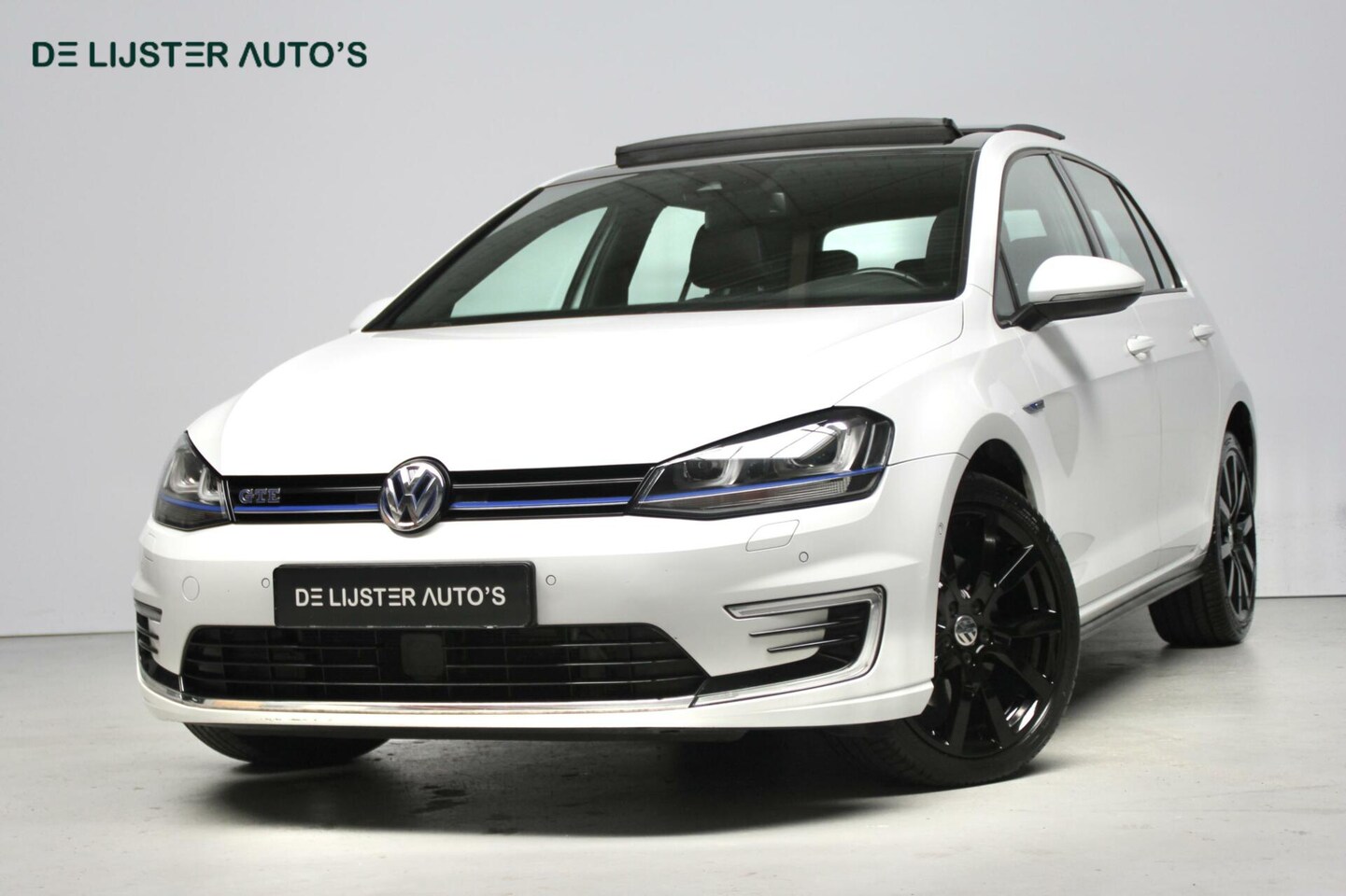 Volkswagen Golf - 7 - 1.4 TSI GTE |PANORAMADAK, CARPLAY, ACC, CLIMATE, LED, PDC| - AutoWereld.nl
