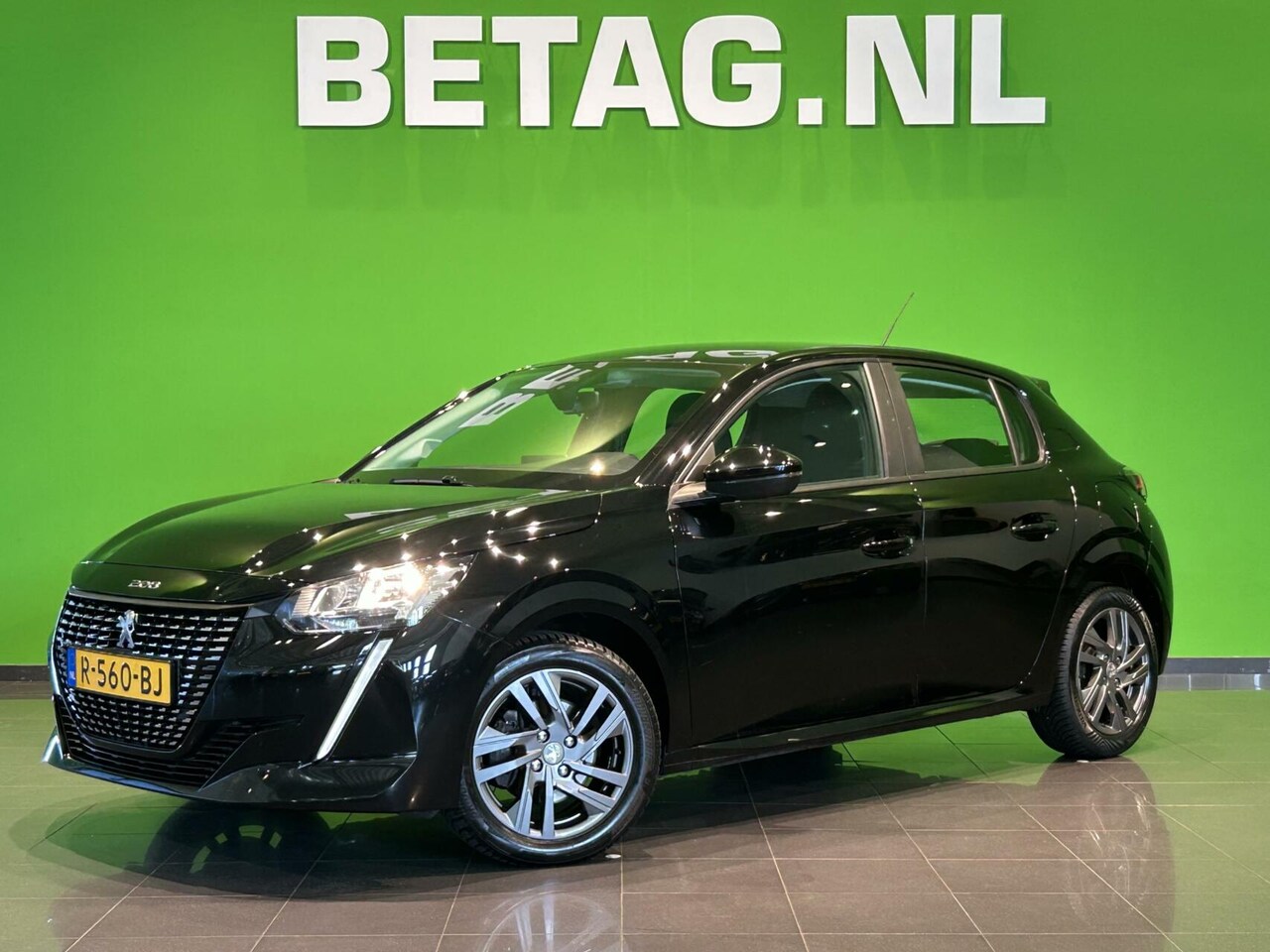 Peugeot 208 - 1.2 100 PK Lichtmetaal | Parkeersensor | Airco | - AutoWereld.nl