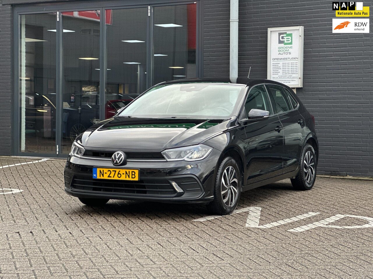 Volkswagen Polo - 1.0 TSI Life/PERKEERSENSOR/APP-CONNECT/NWE MODEL/NL-AUTO NAP!! - AutoWereld.nl