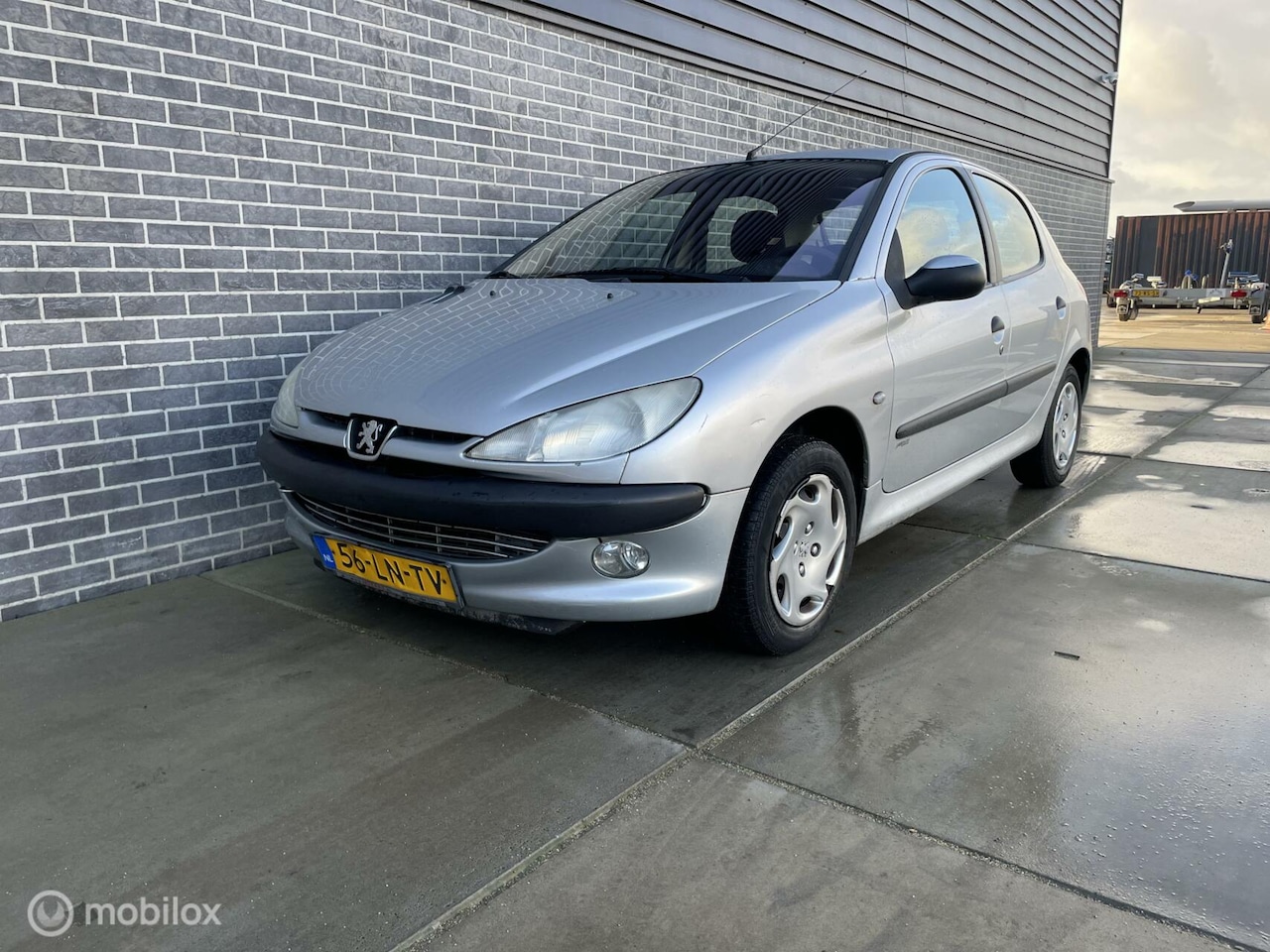 Peugeot 206 - 1.4 Nieuwe APK|NAP|Climate Control|Onderhoudsboek - AutoWereld.nl