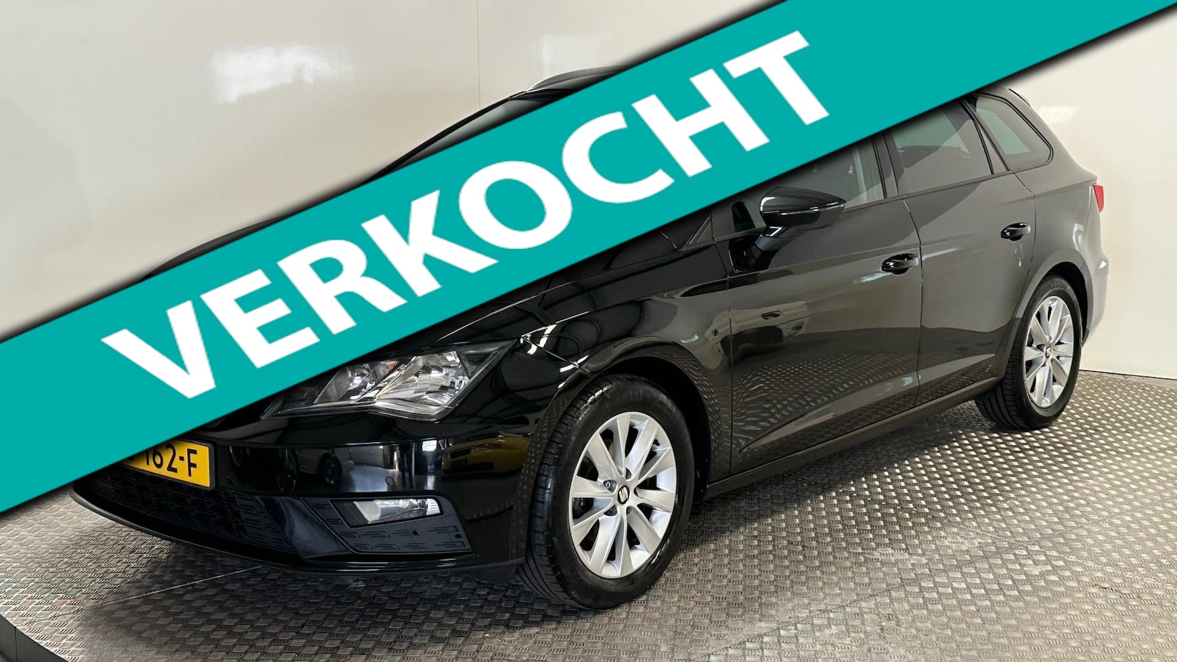 Seat Leon ST - 1.0 EcoTSI Style Business Intense benzine parkeersensoren navigatie carplay cruisecontrol - AutoWereld.nl