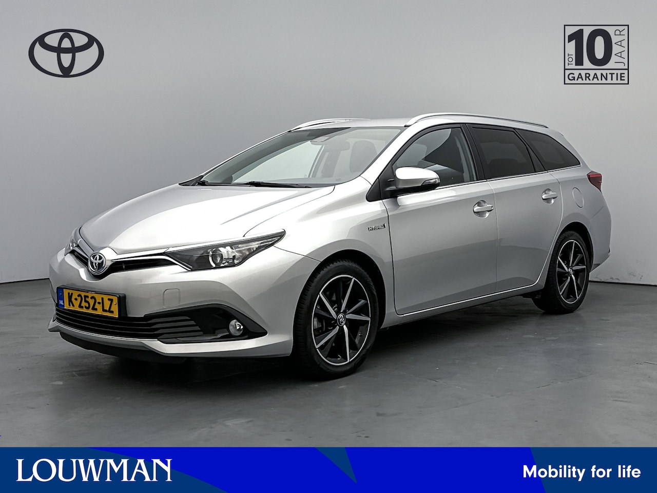 Toyota Auris Touring Sports - 1.8 Hybrid Dynamic Limited | Navigatie | - AutoWereld.nl
