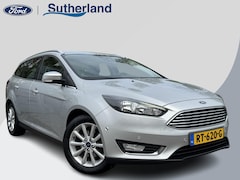 Ford Focus Wagon - 1.0 Ecoboost Titanium 125pk Navigatie | Stoelverwarming | Achteruitrijcamera | Apple Carpl