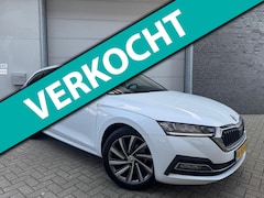 Skoda Octavia Combi - 1.0 e-TSI Business Plus [StoelVW|Memory|Camera|Carplay|Trekhaak]