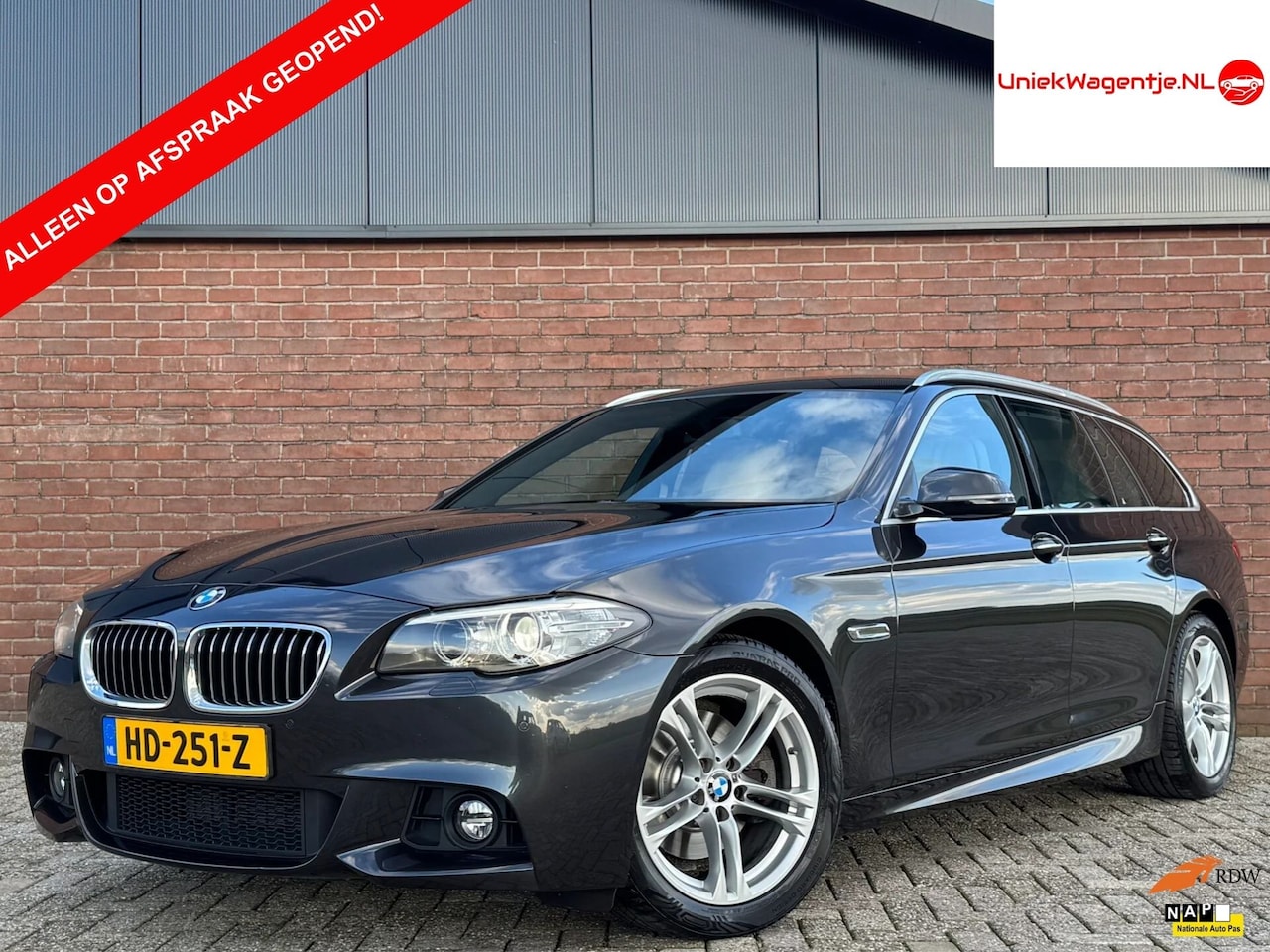 BMW 5-serie Touring - 520i M-SPORT | NL-AUTO! | DEALER OH! - AutoWereld.nl