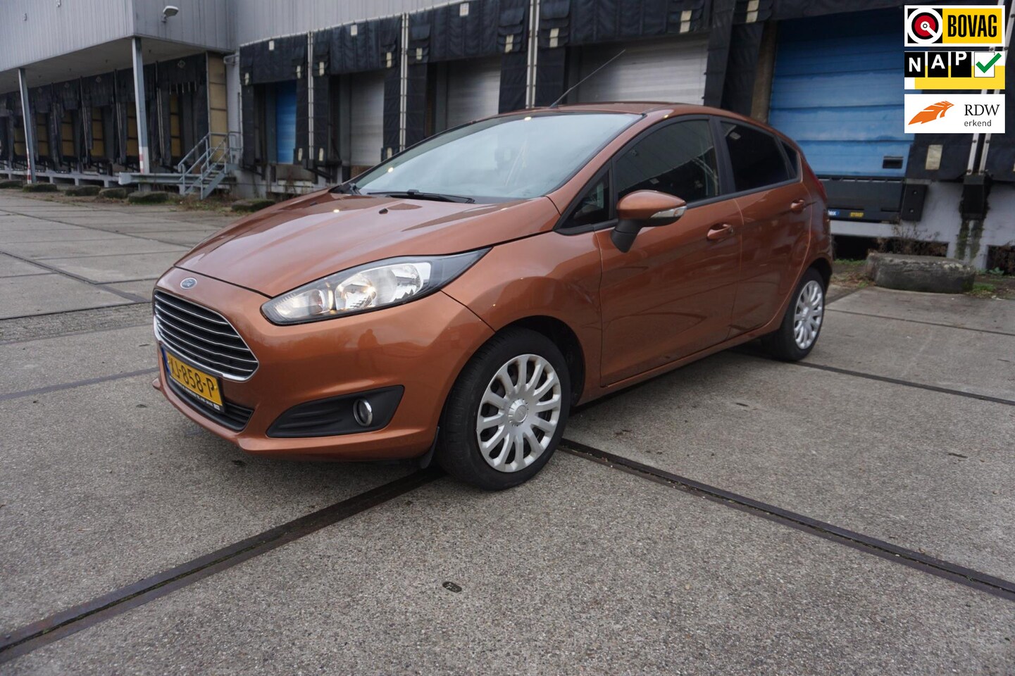 Ford Fiesta - 1.25 Titanium * Airco * 5 Drs * - AutoWereld.nl