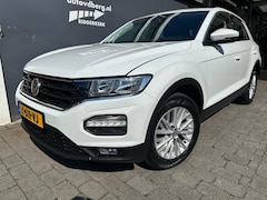 Volkswagen T-Roc - 1.0 TSI Style PDC | Carplay | Stoelverwarming | garantie