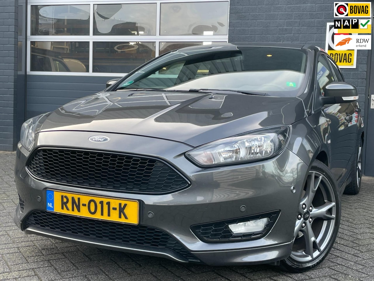 Ford Focus - 1.0 ST-Line |CARPLAY|CLIMA|CRUISE|NAVI|PDC|6-BAK| - AutoWereld.nl