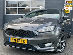 Ford Focus - 1.0 ST-Line |CARPLAY|CLIMA|CRUISE|NAVI|PDC|6-BAK|