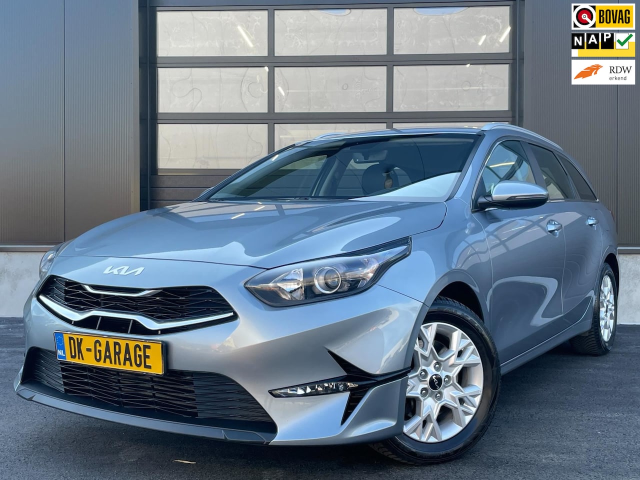Kia Cee'd Sportswagon - Ceed 1.0 T-GDi DynamicPlusLine 120PK|LEDER|NAVI|CARPLAY|CAMERA|CLIMATE, CRUISE CONTROL| - AutoWereld.nl