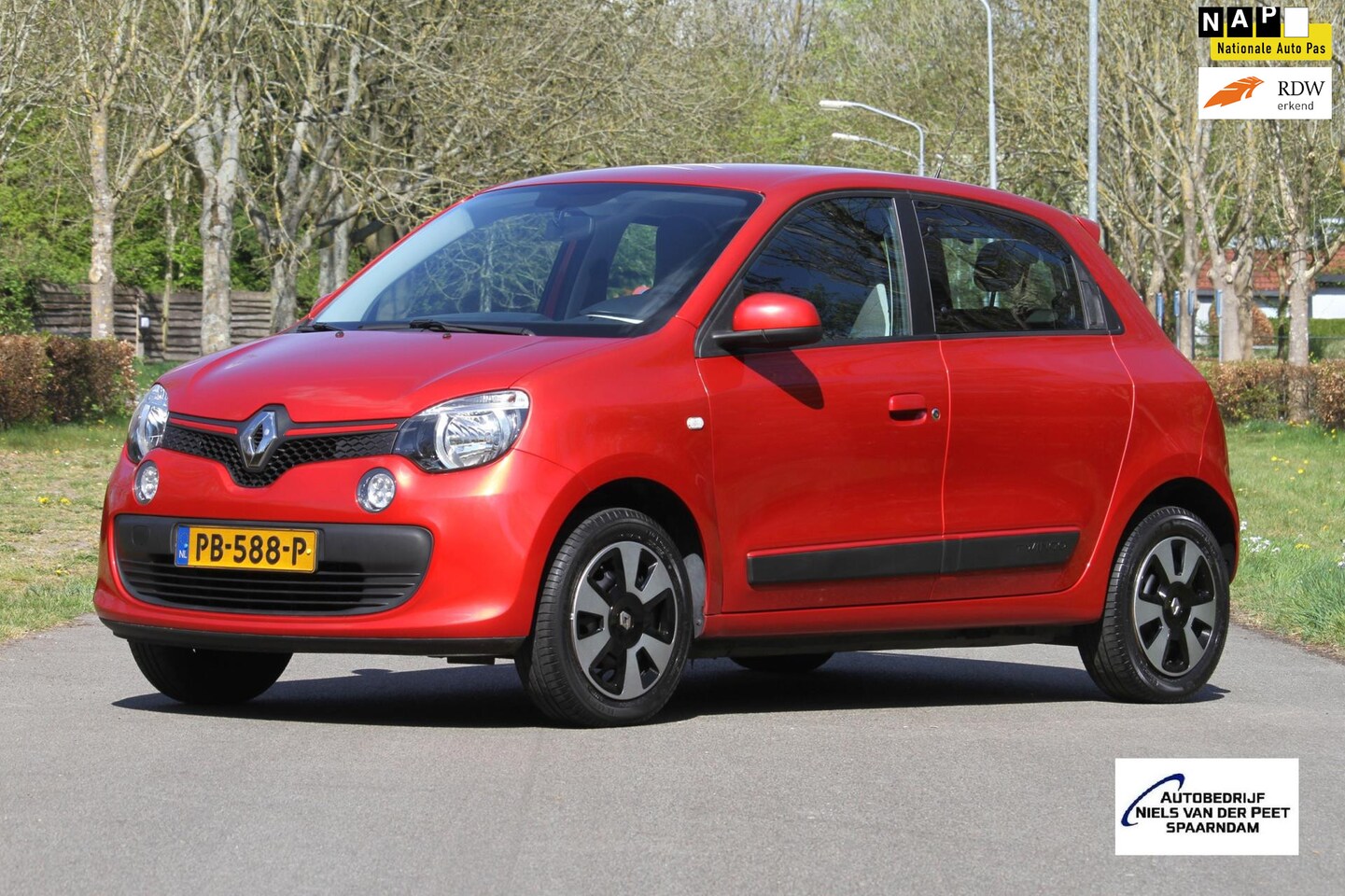 Renault Twingo - 1.0 SCe Collection / Van 1e eigenaar / Airco / Slechts 58.000 km. / Elektrische ramen / Bl - AutoWereld.nl