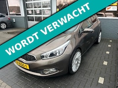 Kia Cee'd - 1.6 GDI 135pk Super Pack Premium Automaat Leder Navi LED PDC