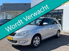 Skoda Fabia Combi - 1.2 TSI 105pk Automaat Airco Cruise Trekhaak 1200kg 2e eig