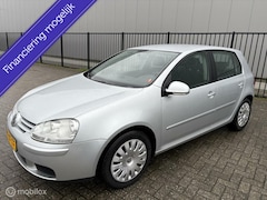 Volkswagen Golf - 1.6 FSI Comfortl Business