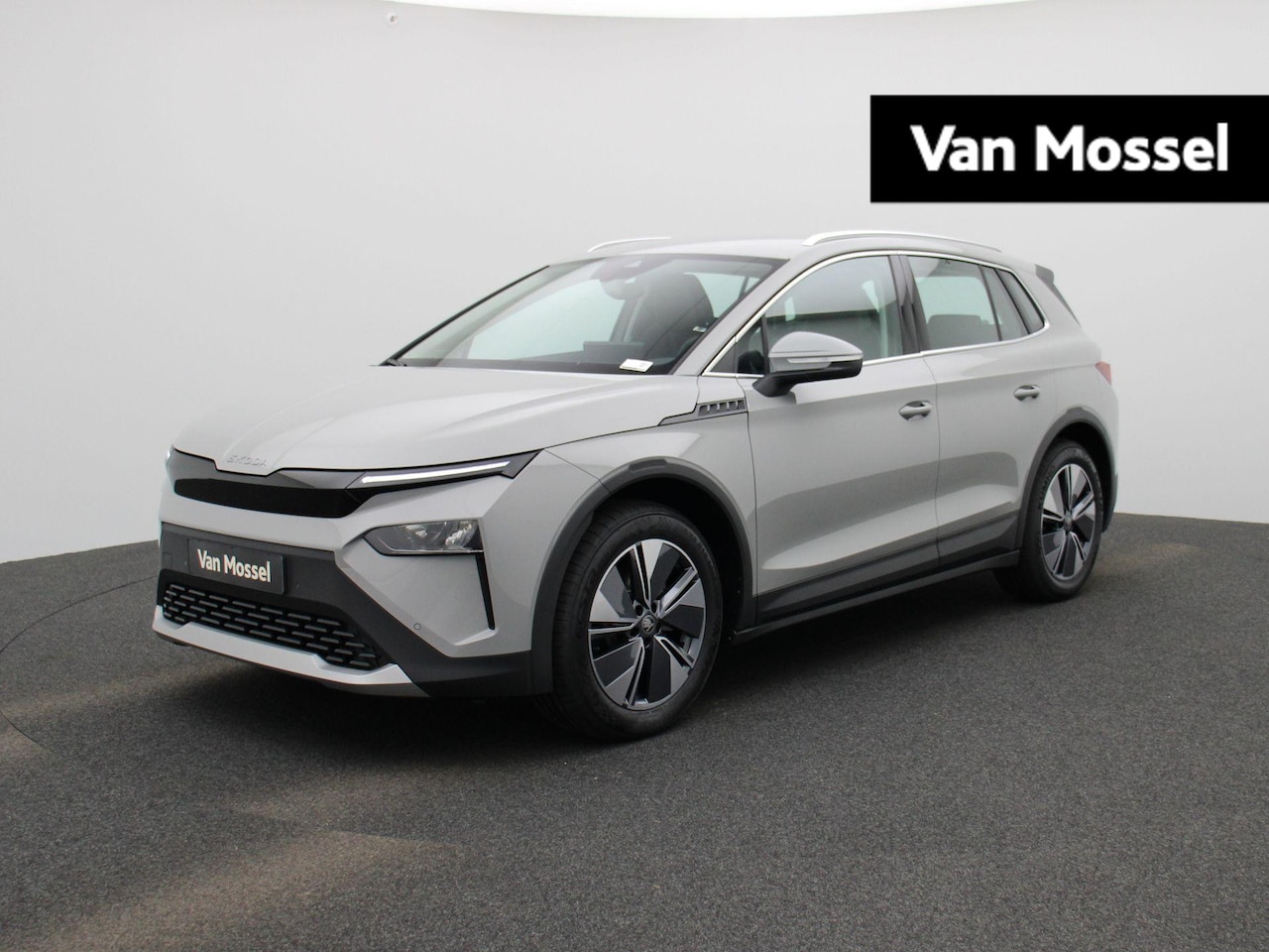 Skoda Elroq - 60 Business Edition 13 inch Navigatie | Apple Carplay | Android Auto | warmtepomp | Trekha - AutoWereld.nl