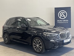 BMW X5 - xDrive45e High Executive M Sport | Driving assistant plus | Keyless