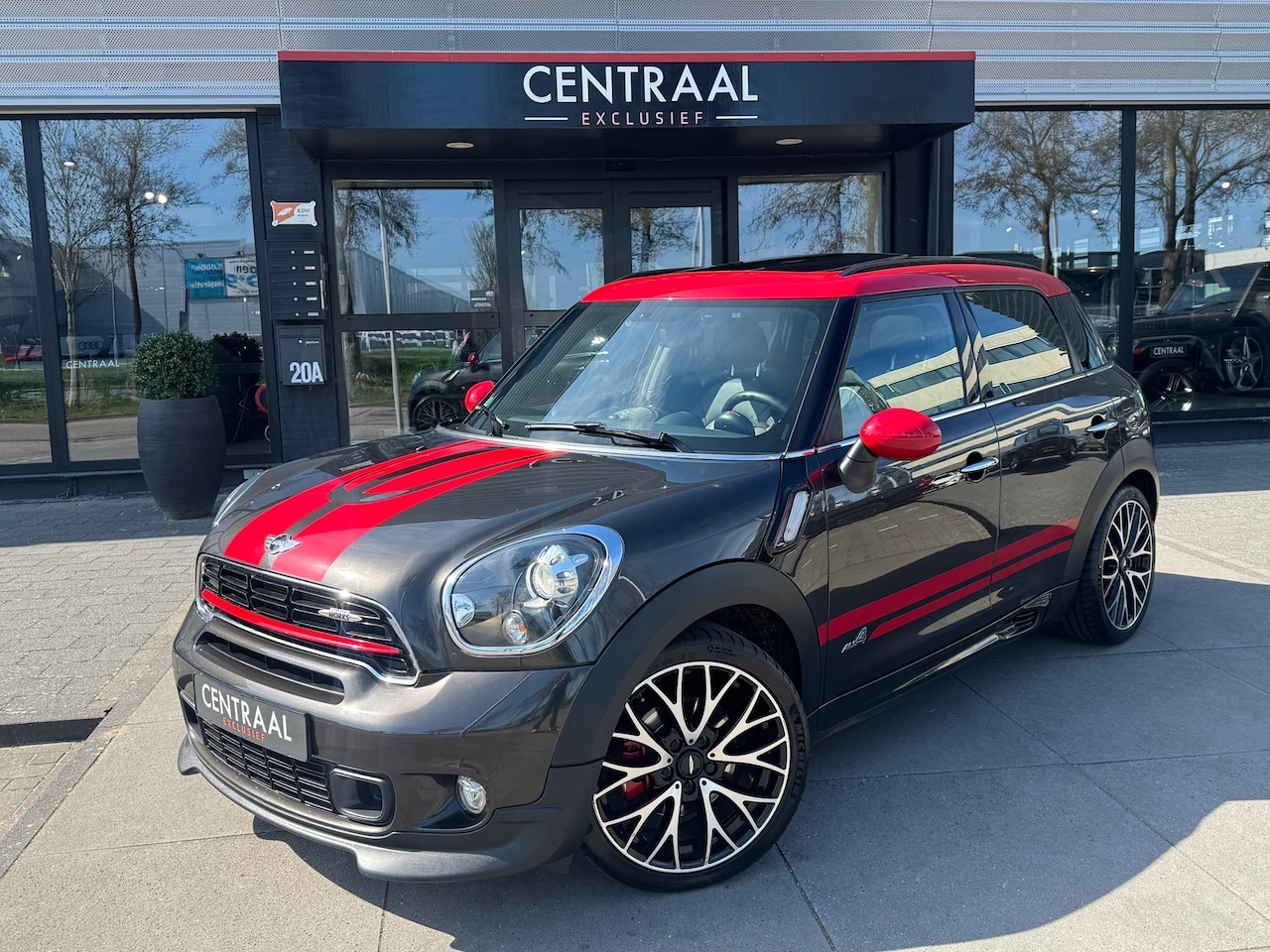 MINI Countryman - Mini 1.6 John Cooper Works ALL4 218PK|Pano|Leder|Harman&Kardon|Keyless|Pdc|Navi - AutoWereld.nl