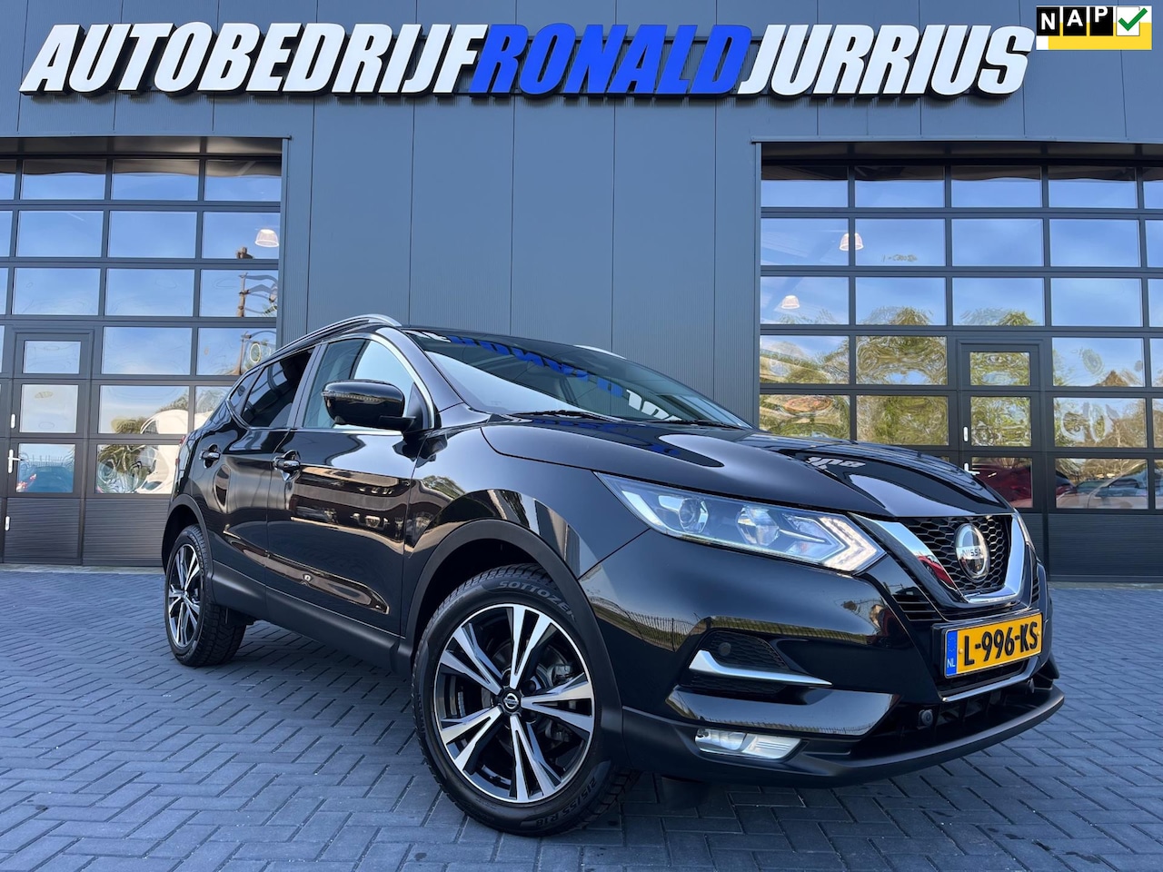 Nissan Qashqai - 1.3 DIG-T Design Edition NL.Auto/360Camera/Trekhaak/Automaat/Panoramadak/Cruise/1Ste Eigen - AutoWereld.nl