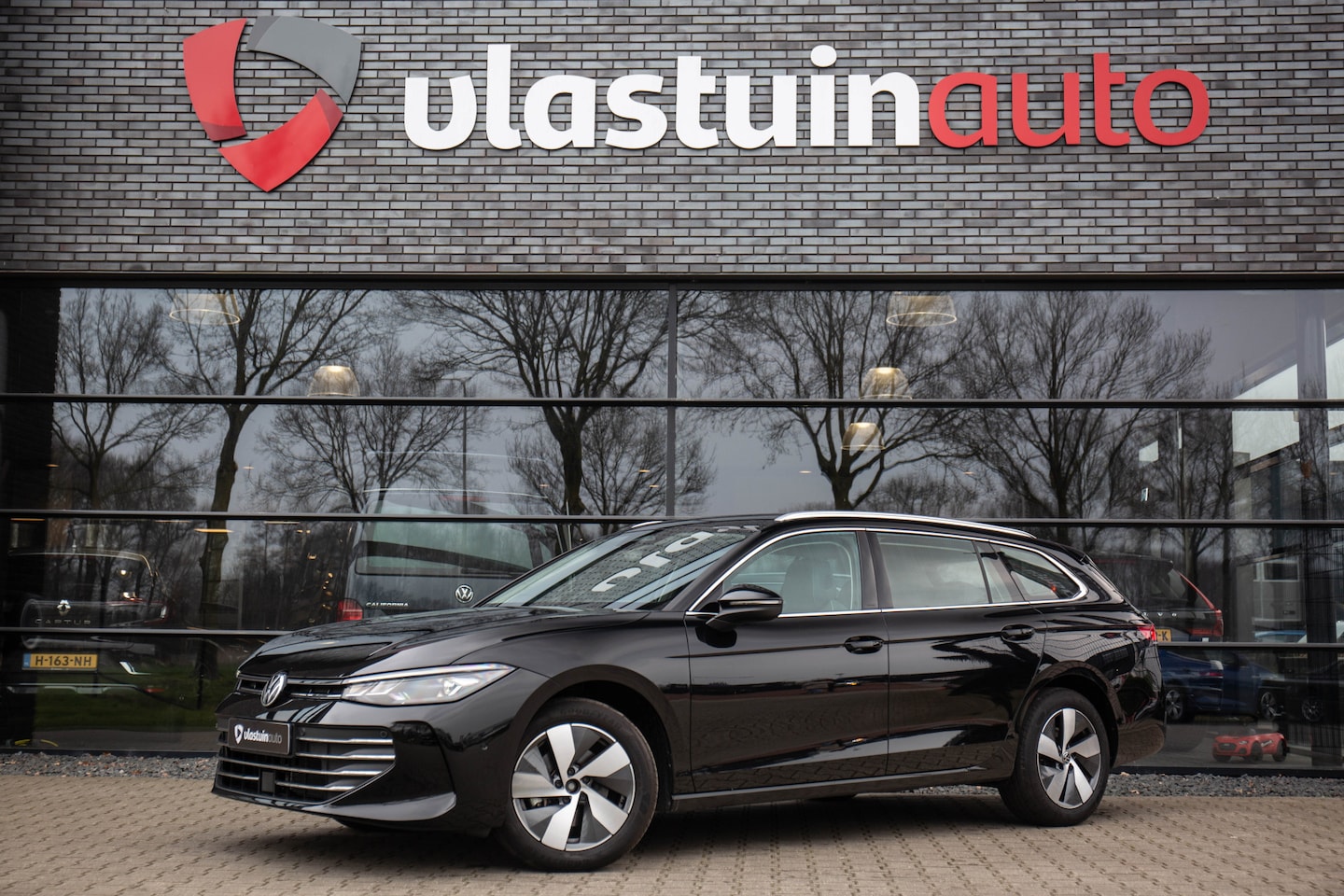Volkswagen Passat Variant - 1.5 TSI Business 1.5 TSI Business , Adap. cruise, Trekhaak, Stuur/stoelverwarming, - AutoWereld.nl