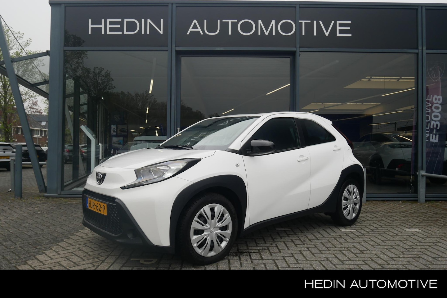 Toyota Aygo X - 1.0 VVT-i MT Business | Draadloze Carplay | Navigatie via App | Camera | Dab+ | - AutoWereld.nl