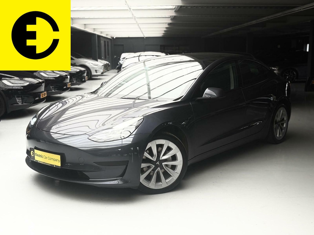 Tesla Model 3 - Standard RWD Plus 60 kWh | Pano | Autopilot | incl BTW - AutoWereld.nl