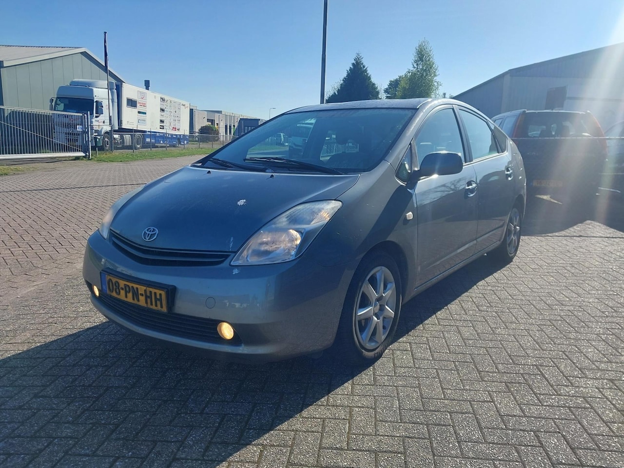 Toyota Prius - 1.5 VVT-i !! GOED LEZEN !! - AutoWereld.nl